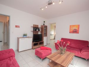 23886496-Ferienwohnung-6-Norden Norddeich-300x225-3