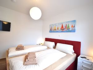 23886512-Ferienwohnung-4-Norden Norddeich-300x225-2