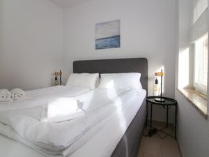 23886563-Ferienwohnung-3-Norden Norddeich-300x225-1