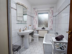 23844278-Ferienwohnung-6-Norden Norddeich-300x225-4