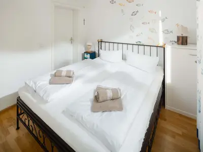 die insellotsen Norderney / Fewo Wanderdüne - Schlafzimmer (1 Doppelbett)