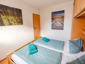 23517216-Ferienwohnung-4-Norderney-300x225-5