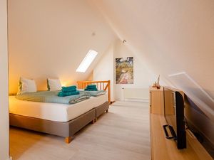 23517151-Ferienwohnung-6-Norderney-300x225-3