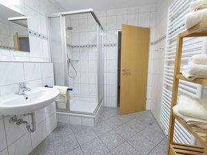 23912628-Ferienwohnung-4-Norderney-300x225-5