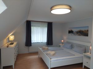 23987231-Ferienwohnung-2-Norderney-300x225-2