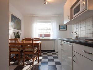 23872092-Ferienwohnung-2-Norderney-300x225-1