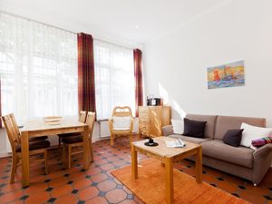 23872107-Ferienwohnung-2-Norderney-300x225-2