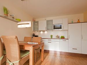 23872115-Ferienwohnung-2-Norderney-300x225-2