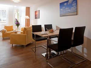 23872132-Ferienwohnung-2-Norderney-300x225-2