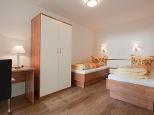 23872151-Ferienwohnung-4-Norderney-300x225-1