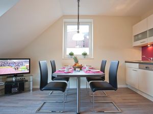 23872174-Ferienwohnung-4-Norderney-300x225-3