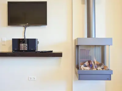 Kamin-/Ofen