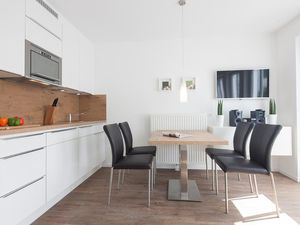 23872220-Ferienwohnung-4-Norderney-300x225-2