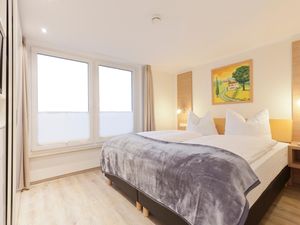 23872247-Ferienwohnung-4-Norderney-300x225-1