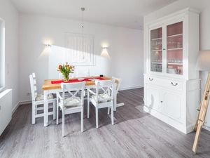 23872300-Ferienwohnung-6-Norderney-300x225-2