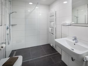 23872332-Ferienwohnung-5-Norderney-300x225-3