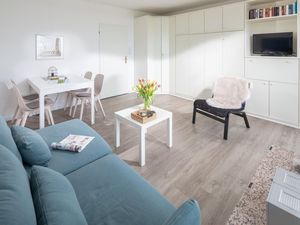 23872349-Ferienwohnung-3-Norderney-300x225-4