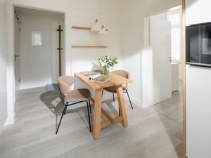 23872386-Ferienwohnung-2-Norderney-300x225-2