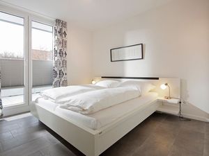 23832946-Ferienwohnung-4-Norderney-300x225-2