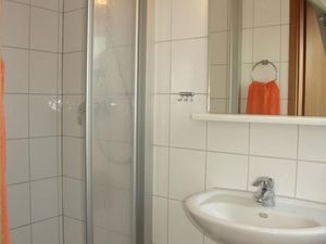 23832972-Ferienwohnung-2-Norderney-300x225-3