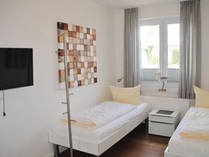 23832995-Ferienwohnung-4-Norderney-300x225-4