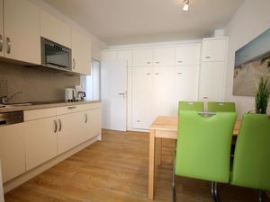 23832991-Ferienwohnung-4-Norderney-300x225-1