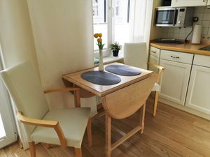 23833082-Ferienwohnung-3-Norderney-300x225-1