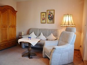 23833097-Ferienwohnung-2-Norderney-300x225-1