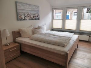 23833107-Ferienwohnung-3-Norderney-300x225-5