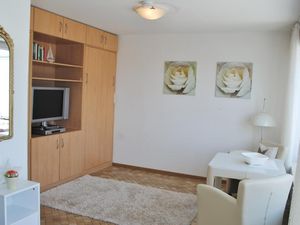 23833121-Ferienwohnung-2-Norderney-300x225-1