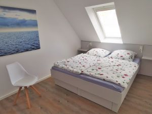 23833118-Ferienwohnung-2-Norderney-300x225-5