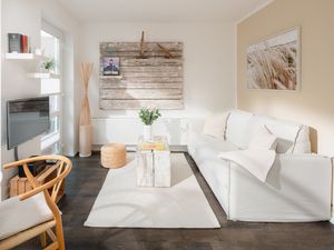 23874828-Ferienwohnung-2-Norderney-300x225-3