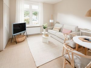 23874862-Ferienwohnung-3-Norderney-300x225-0