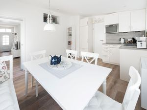 23833255-Ferienwohnung-4-Norderney-300x225-2