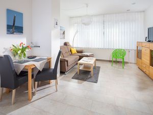 23884830-Ferienwohnung-2-Norderney-300x225-1