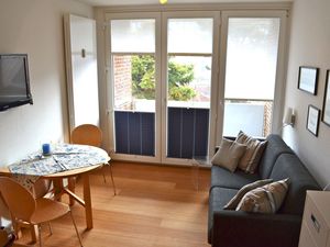 23884853-Ferienwohnung-2-Norderney-300x225-4