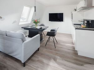 23884895-Ferienwohnung-2-Norderney-300x225-4