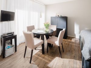 23874874-Ferienwohnung-2-Norderney-300x225-3