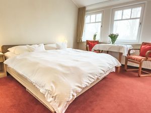 23886120-Ferienwohnung-2-Norderney-300x225-1