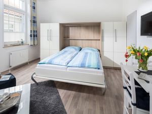 23886597-Ferienwohnung-2-Norderney-300x225-5