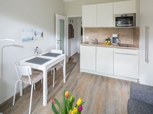 23886702-Ferienwohnung-2-Norderney-300x225-4