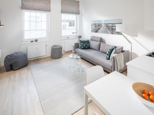 23886752-Ferienwohnung-2-Norderney-300x225-1