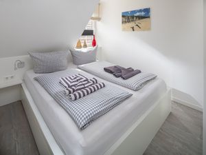 23886754-Ferienwohnung-2-Norderney-300x225-5