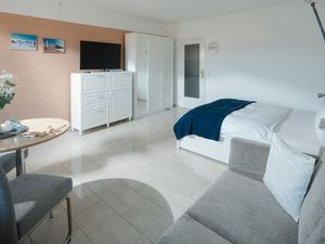 23874899-Ferienwohnung-2-Norderney-300x225-4