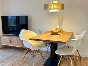 23912547-Ferienwohnung-4-Norderney-300x225-3