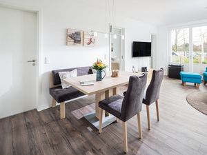 23987234-Ferienwohnung-4-Norderney-300x225-1