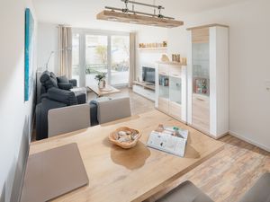 24045677-Ferienwohnung-3-Norderney-300x225-1