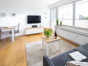 23872336-Ferienwohnung-2-Norderney-300x225-2