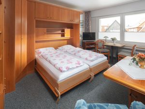 24047558-Ferienwohnung-2-Norderney-300x225-5