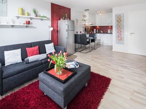 24017320-Ferienwohnung-3-Norderney-300x225-3